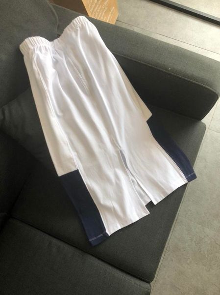 2019 new arrival women's shirt brand cloth design for spring and summer with embroidery letters back split fashion casual shirt 3 color, Black
2019 new arrival women's shirt brand cloth design for spring and summer with embroidery letters back split fashion casual shirt 3 color, Black