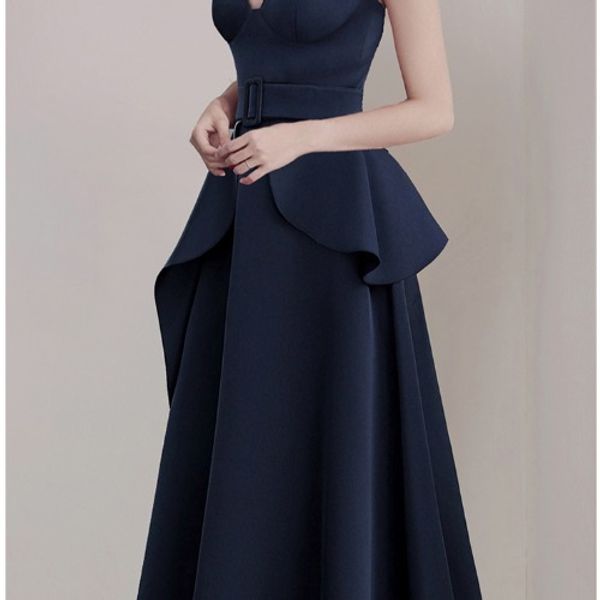 women's 2020 summer new style temperament socialite banquet condole belt breast flounces skirt gown dress, White;black
women's 2020 summer new style temperament socialite banquet condole belt breast flounces skirt gown dress, White;black