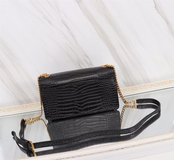 brand 2019 new lock evening bags alligator women satchel shoulder messenger crossbody bags casual shopping bag
brand 2019 new lock evening bags alligator women satchel shoulder messenger crossbody bags casual shopping bag