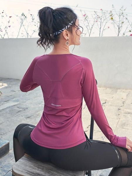 lusure sports slim thin running yoga wear long sleeve t-shirt spring quick-drying net red fitness clothes, Black;blue
lusure sports slim thin running yoga wear long sleeve t-shirt spring quick-drying net red fitness clothes, Black;blue