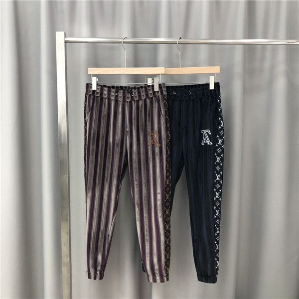 luxurious paris brands design long pants terry trousers all-match fashion stripe hip-hop high streetwear cool sports ourdoor v trousers, Brown;gray
luxurious paris brands design long pants terry trousers all-match fashion stripe hip-hop high streetwear cool sports ourdoor v trousers, Brown;gray