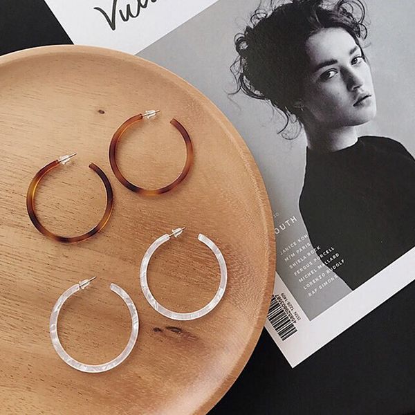 2020 new simple acrylic acetic acid large round circle transparent hoop earrings for women resin jewelry girl party accessories, Golden
2020 new simple acrylic acetic acid large round circle transparent hoop earrings for women resin jewelry girl party accessories, Golden
