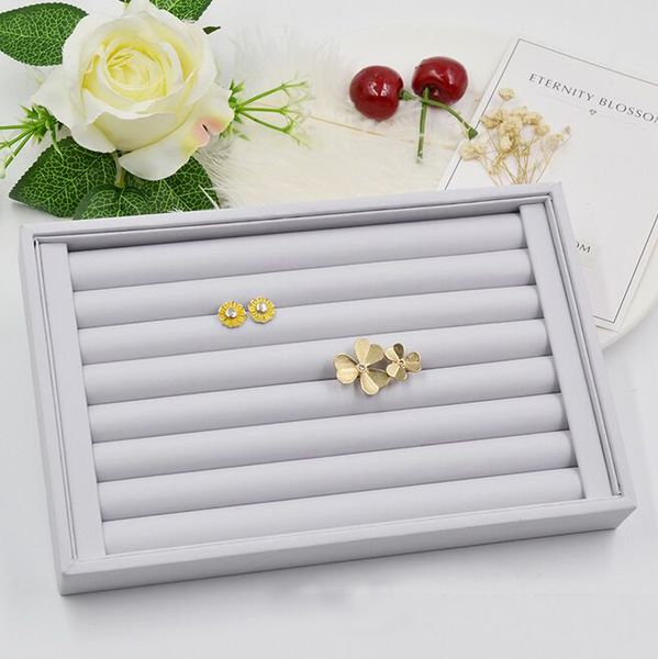 new fashion jewelry display velvet and pu slots earring ring tray organizer holder case box wholesale storage ring earring key, Black;white
new fashion jewelry display velvet and pu slots earring ring tray organizer holder case box wholesale storage ring earring key, Black;white