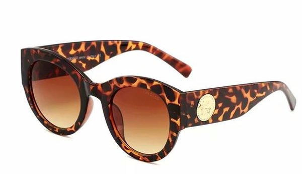 6464aviation brand sunglasses retro classical sun glasses 5000 model acetate frame g15 lenses original packages cat design ing, White;black
6464aviation brand sunglasses retro classical sun glasses 5000 model acetate frame g15 lenses original packages cat design ing, White;black