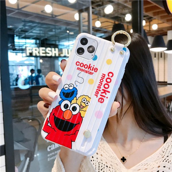 luxury designer sesame street wrist strap phone cases for iphone 11 pro max x xr xs max 7 8 plus cover hand band cases soft tpu relief capa
luxury designer sesame street wrist strap phone cases for iphone 11 pro max x xr xs max 7 8 plus cover hand band cases soft tpu relief capa