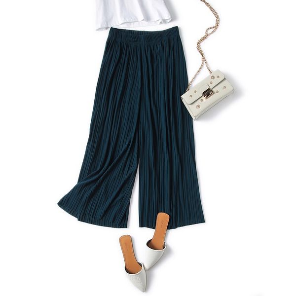 pleated chiffon loose pants women's summer 2019 new style korean-style capri high-waisted loose fat mm skirt pants, White;black
pleated chiffon loose pants women's summer 2019 new style korean-style capri high-waisted loose fat mm skirt pants, White;black