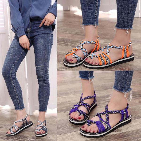 2020 summer new large sandals women's flat bottomed color matching beach roman shoes toe slip resistant versatile and light, Black
2020 summer new large sandals women's flat bottomed color matching beach roman shoes toe slip resistant versatile and light, Black