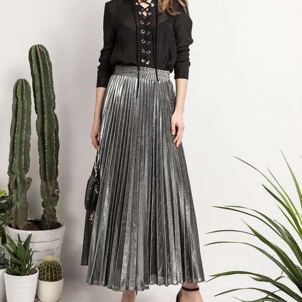 qooth 2019 spring skirt women's elastic waist skirt retro luster elegant metallic pleated a line maxi long skirts qh1758, Black
qooth 2019 spring skirt women's elastic waist skirt retro luster elegant metallic pleated a line maxi long skirts qh1758, Black
