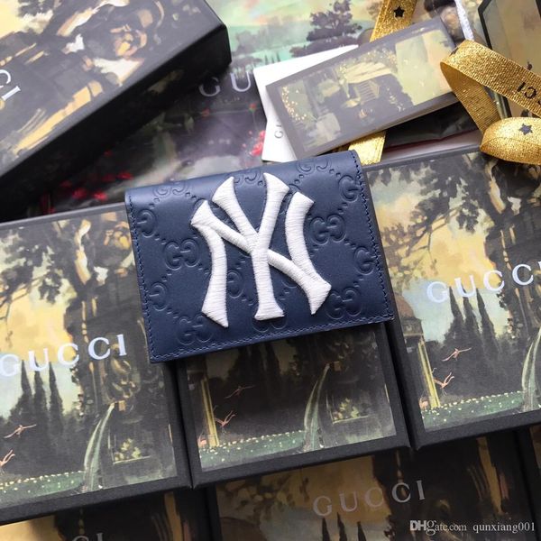 men and women wallet cardholders, european and american style, a variety of color options, of freight, gift bags + box aa072
men and women wallet cardholders, european and american style, a variety of color options, of freight, gift bags + box aa072