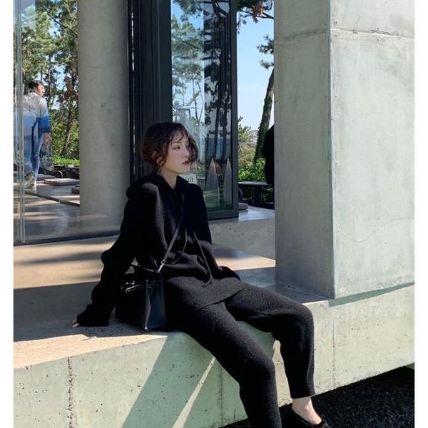 2019 new loose hooded sweater women's nine point radish pants knitting two piece suit casual autumn and winter, Black
2019 new loose hooded sweater women's nine point radish pants knitting two piece suit casual autumn and winter, Black