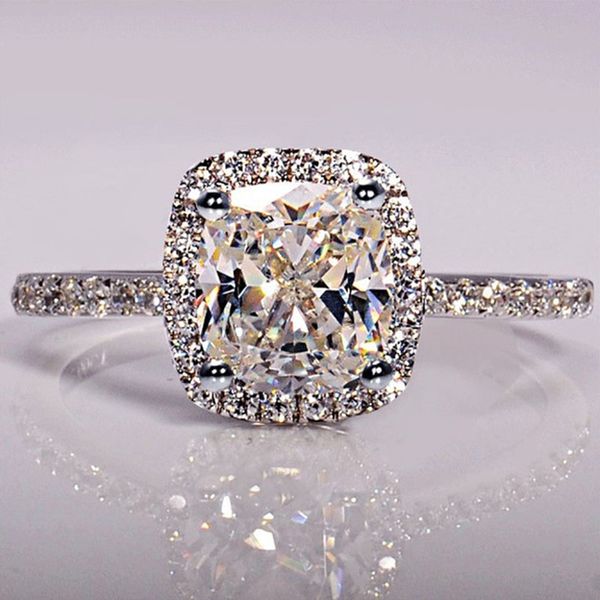 new trendy crystal engagement claws design rings for women white zircon cubic elegant rings female wedding jewelry, Slivery;golden
new trendy crystal engagement claws design rings for women white zircon cubic elegant rings female wedding jewelry, Slivery;golden