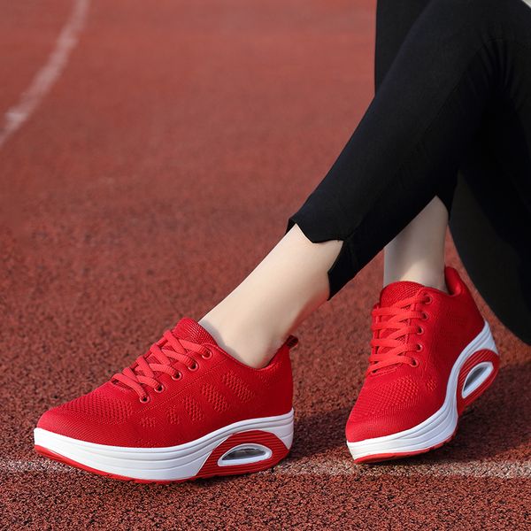 tenis feminino теннисные туфли женщина на воздушной подушке zapatos mujer высота увеличение шнуровке мягкий женский открытый тренажерный зал
tenis feminino теннисные туфли женщина на воздушной подушке zapatos mujer высота увеличение шнуровке мягкий женский открытый тренажерный зал
