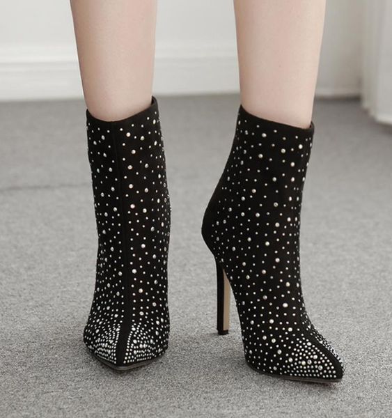 plus size 35 to 40 41 42 black rhinestone pointed high heel ankle boots women designer shoes come with box
plus size 35 to 40 41 42 black rhinestone pointed high heel ankle boots women designer shoes come with box