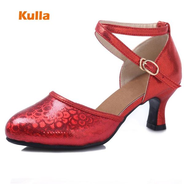 new arrival women's latin tango salsa dance shoes soft rubber sole ladies ballroom dancing shoes close toe size 34-41 heels 6cm
new arrival women's latin tango salsa dance shoes soft rubber sole ladies ballroom dancing shoes close toe size 34-41 heels 6cm