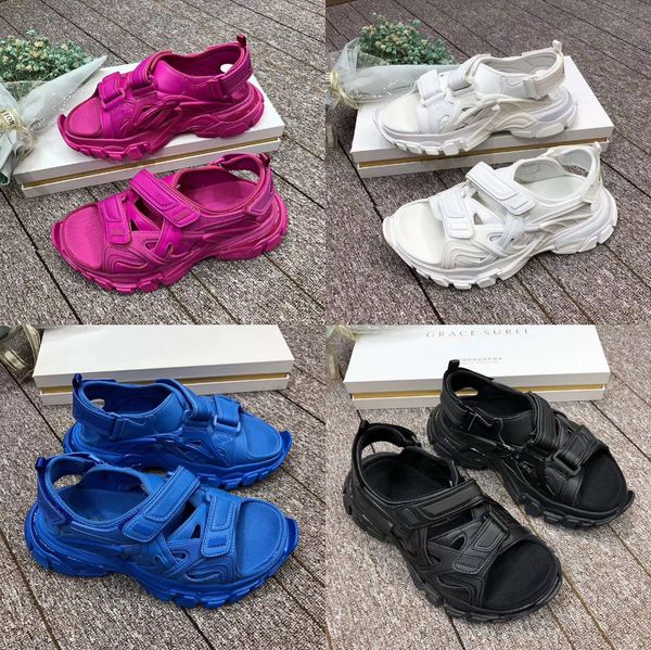 2020 designer sandals triple-s fashion paris black white red old dad luxury slippers red blue casual shoes for men women platform schuhe new
2020 designer sandals triple-s fashion paris black white red old dad luxury slippers red blue casual shoes for men women platform schuhe new
