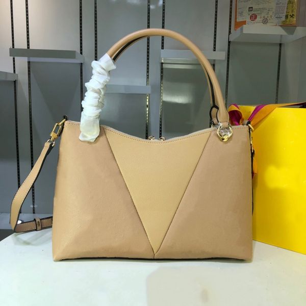 embossed l letter genuine leather v tote mm handbag women luxury evening party shoulder bag fashion handbag m44397/44422/44875
embossed l letter genuine leather v tote mm handbag women luxury evening party shoulder bag fashion handbag m44397/44422/44875