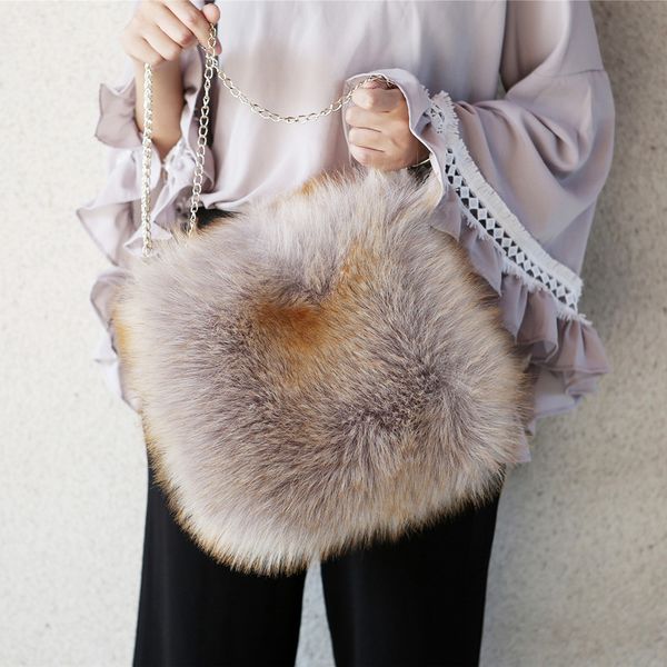 2019 новая мода искусственного меха crossbody сумки для женщин женщина цепи теплое мешка плеча муфты болса feminina
2019 новая мода искусственного меха crossbody сумки для женщин женщина цепи теплое мешка плеча муфты болса feminina