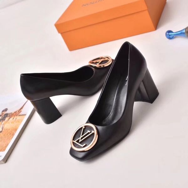 19ss stiletto high heels women pumps glitter plaid striped pointed toe shallow footwear autumn party ladies shoes size 41, Black
19ss stiletto high heels women pumps glitter plaid striped pointed toe shallow footwear autumn party ladies shoes size 41, Black