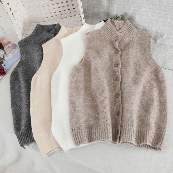 2019 new fashion women's sweater vest autumn and winter thin round neck sleeveless single-breasted sweater vest 2866, White;black
2019 new fashion women's sweater vest autumn and winter thin round neck sleeveless single-breasted sweater vest 2866, White;black