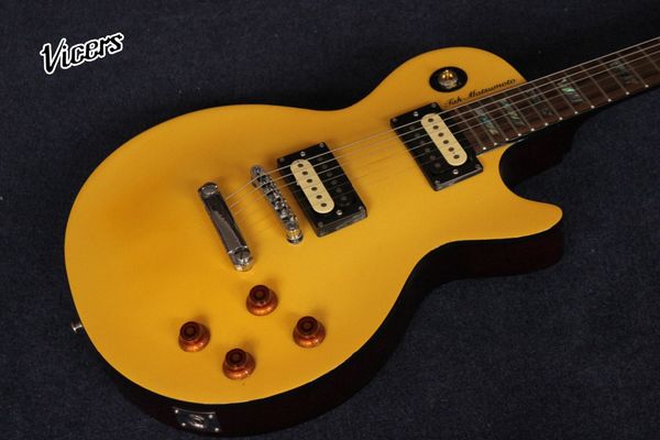 custom shop. electric guitar,pickups.yellow color gitaar,gold hardware guitarra.,support customization
custom shop. electric guitar,pickups.yellow color gitaar,gold hardware guitarra.,support customization