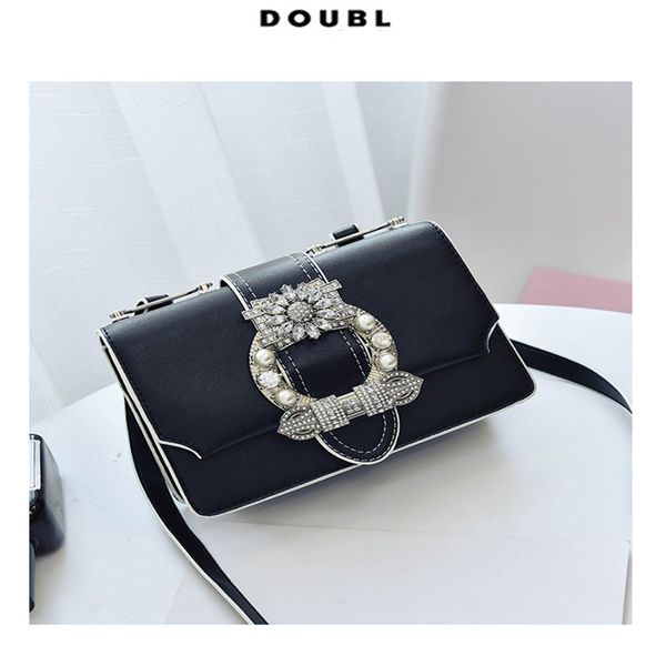 designer- new euramerican fashion bags ladies handbags single shoulder bag cross body bags pearl & metal decoration vintage style flap shape
designer- new euramerican fashion bags ladies handbags single shoulder bag cross body bags pearl & metal decoration vintage style flap shape