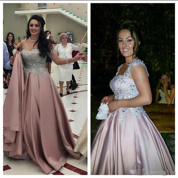 Elegan Plus Size Evening Dresses Wear 2019 Long Vestidos Formales De Noche Prom Party Dresses Abiti Mother Of The Bride Dresses
Elegan Plus Size Evening Dresses Wear 2019 Long Vestidos Formales De Noche Prom Party Dresses Abiti Mother Of The Bride Dresses