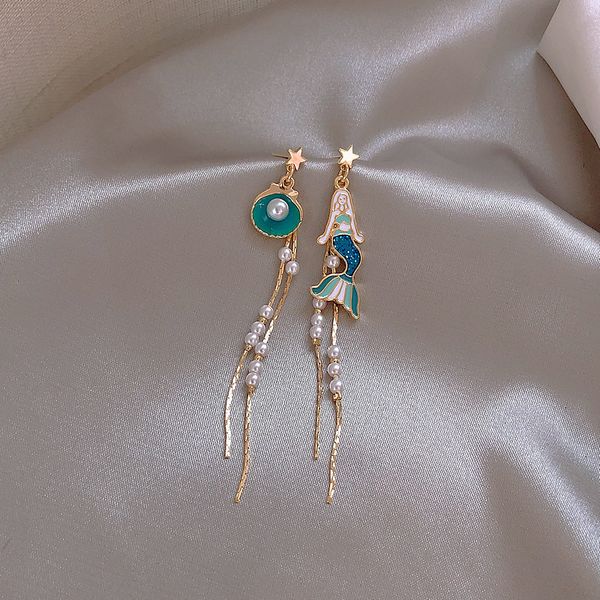 2020 summer fashion jewelry girl mermaid drop tail chain earrings asymmetric astronaut space tassel dangle earrings for women, Silver
2020 summer fashion jewelry girl mermaid drop tail chain earrings asymmetric astronaut space tassel dangle earrings for women, Silver