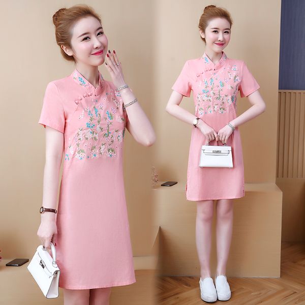 2019 chinese dress cheongsam qipao traditional chinese ladies' qipao cotton and linen floral print, Red
2019 chinese dress cheongsam qipao traditional chinese ladies' qipao cotton and linen floral print, Red