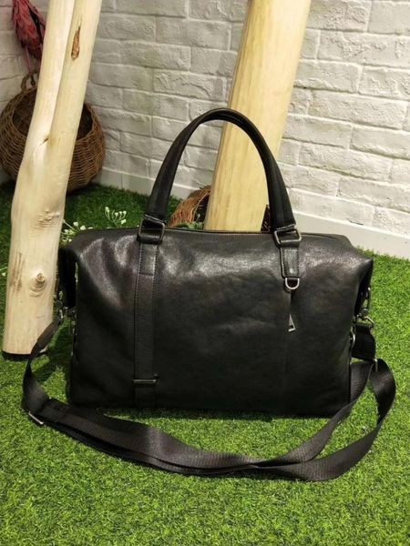 casual fashion large capacity lapbag shoulder bag super wearable leather texture soft
casual fashion large capacity lapbag shoulder bag super wearable leather texture soft