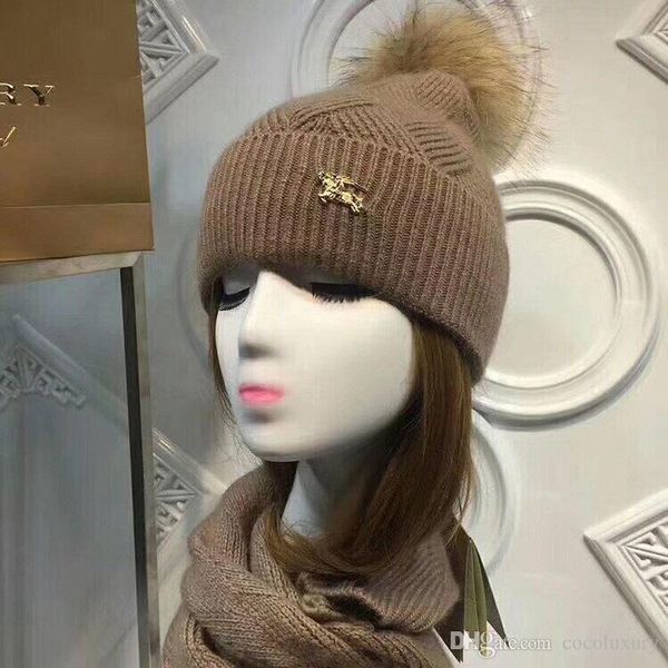 2019 winter luxury designers men womens knitting hats scarves sets casquette beanie hats bonnet de cappelli firmati caps b01, Blue;gray
2019 winter luxury designers men womens knitting hats scarves sets casquette beanie hats bonnet de cappelli firmati caps b01, Blue;gray