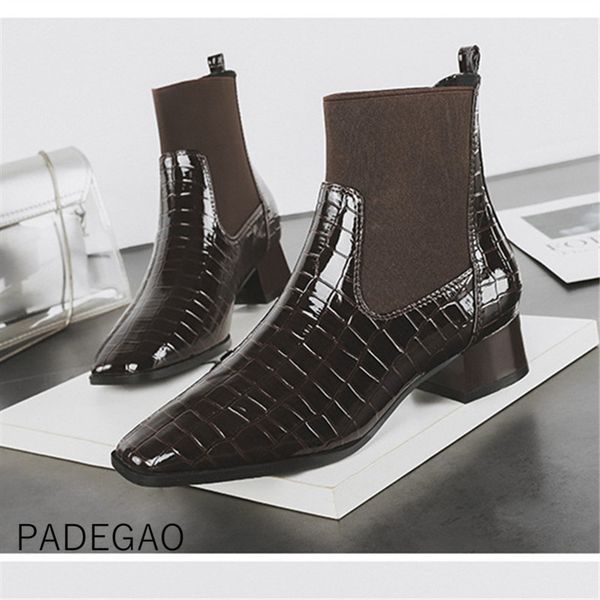 women boots 2019 ankle boots for women casual fashion shoes korean winter shoes, Black 
women boots 2019 ankle boots for women casual fashion shoes korean winter shoes, Black