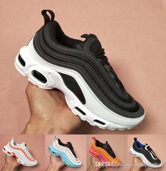 2019 new luxury sport 97s plus women men outdoor shoes ultra tn chaussures designer mans zapatiallas cushion walking jogging sneakers
2019 new luxury sport 97s plus women men outdoor shoes ultra tn chaussures designer mans zapatiallas cushion walking jogging sneakers