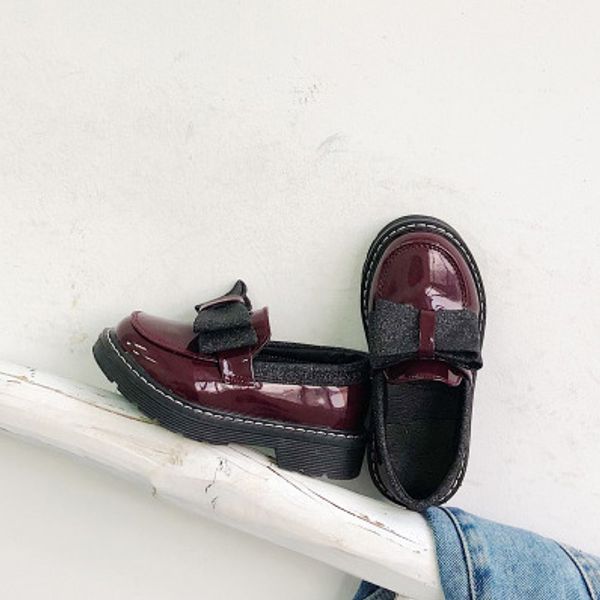 kids designer princess shoes girls luxury flat shoe with bowtie girls solid color slip-on shoes student style british style 2020 new, Black;red
kids designer princess shoes girls luxury flat shoe with bowtie girls solid color slip-on shoes student style british style 2020 new, Black;red