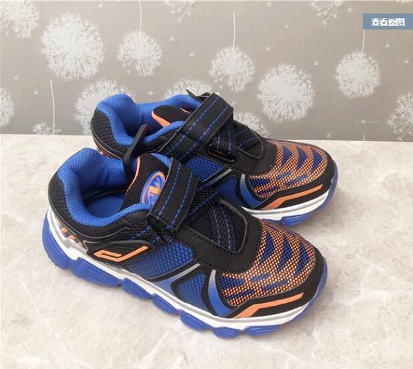 мальчики обучения кроссовок обувь подошва немного тяжелее, Black;red
мальчики обучения кроссовок обувь подошва немного тяжелее, Black;red