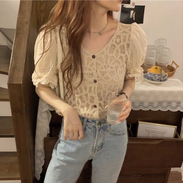 2020 delicate hollow women's single-breasted 2020 delicate lace hollow lace shirt women's single-breasted shirt top, White
2020 delicate hollow women's single-breasted 2020 delicate lace hollow lace shirt women's single-breasted shirt top, White