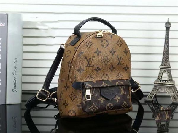 2020 high-quality international luxury designer custom fashion shoulder bag high-end classic shoulder bag backpack handbag 6
2020 high-quality international luxury designer custom fashion shoulder bag high-end classic shoulder bag backpack handbag 6