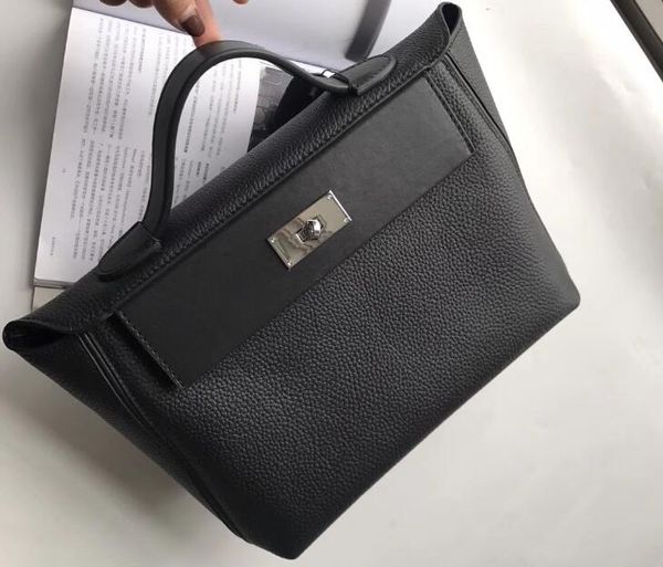 realfine_one 3a 24/24 - 29cm bag,grainy togo and swift calfskin,two pockets,palladium plated hardware,come with dust bag,ing
realfine_one 3a 24/24 - 29cm bag,grainy togo and swift calfskin,two pockets,palladium plated hardware,come with dust bag,ing