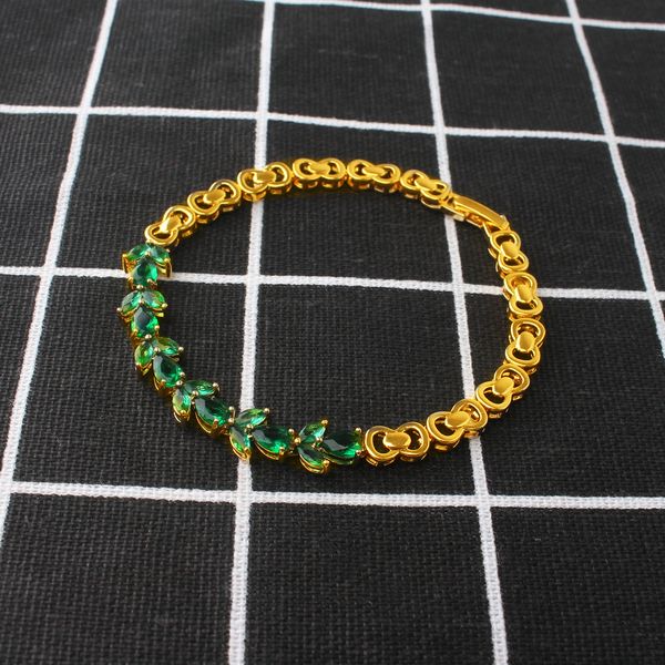 fashion 24k gold color bracelets jewelry for women ladies new design trendy rhinestone bracelet bangle valentine presents, Golden;silver
fashion 24k gold color bracelets jewelry for women ladies new design trendy rhinestone bracelet bangle valentine presents, Golden;silver