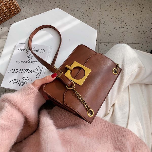 originality design girls' small bag women's bag 2019 new leisure retro shoulder messenger chain small square
originality design girls' small bag women's bag 2019 new leisure retro shoulder messenger chain small square