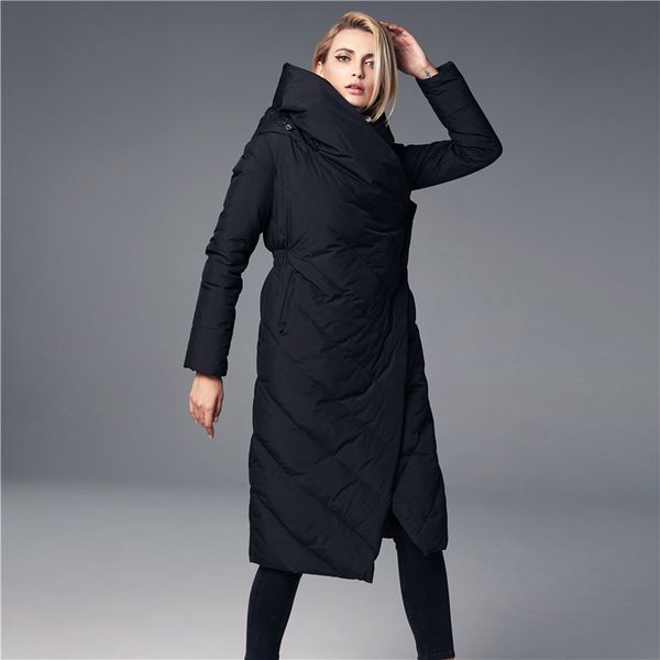 2018 winter solid color hooded turtleneck thicken windproof keep warm fashion new women's down jacket, Black
2018 winter solid color hooded turtleneck thicken windproof keep warm fashion new women's down jacket, Black