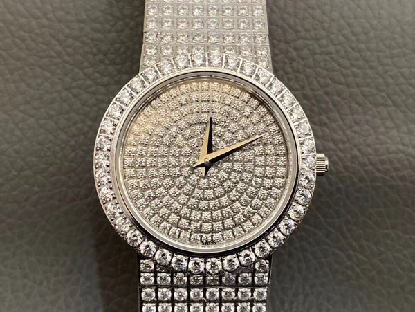 super 30 montre de luxe with full diamond steel strap original buckle hd glass mirror imported swiss quartz movement size 33mm*9mm diamond w, Slivery;brown
super 30 montre de luxe with full diamond steel strap original buckle hd glass mirror imported swiss quartz movement size 33mm*9mm diamond w, Slivery;brown