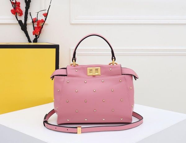 spring 2020 new full moon kitty bag lady's shoulder bag designer cross-body bag factory direct global transport
spring 2020 new full moon kitty bag lady's shoulder bag designer cross-body bag factory direct global transport