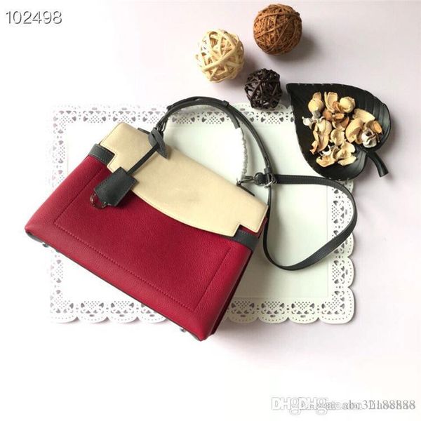 new hand bags women classic famous brand genuine leather handbags women messenger bags ladies tote lockme ever v designer totes for woman
new hand bags women classic famous brand genuine leather handbags women messenger bags ladies tote lockme ever v designer totes for woman