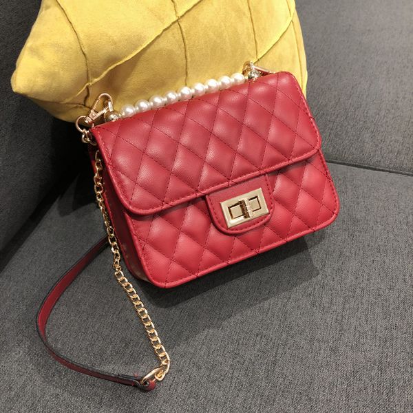 2020 spring and summer new fashion graceful women's bag rhombus chain bag shoulder cross-body pearl
2020 spring and summer new fashion graceful women's bag rhombus chain bag shoulder cross-body pearl