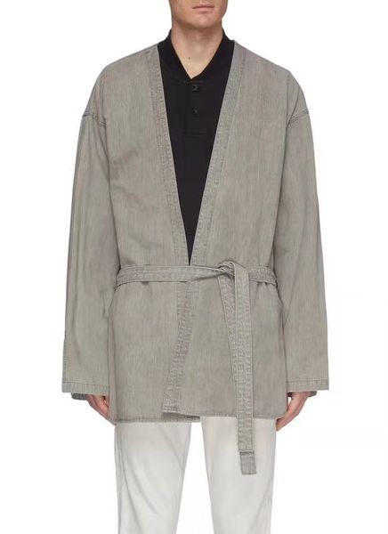 2019 version fg 6th collection women men denim jacket hiphop streetwear men casual jacket coat denim robe, Black;brown
2019 version fg 6th collection women men denim jacket hiphop streetwear men casual jacket coat denim robe, Black;brown