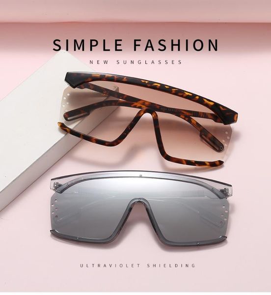 plastic goggle oversized women sunglasses square brand big frame sunglasses for female feminino, White;black
plastic goggle oversized women sunglasses square brand big frame sunglasses for female feminino, White;black