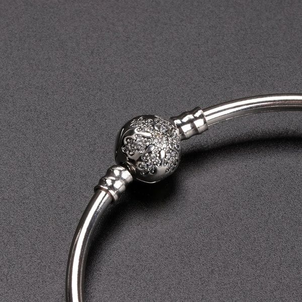 wholesale- ball head bracelet luxury designer jewelry with original box for pandora 925 sterling silver cz diamond ladies bracelet, Black
wholesale- ball head bracelet luxury designer jewelry with original box for pandora 925 sterling silver cz diamond ladies bracelet, Black