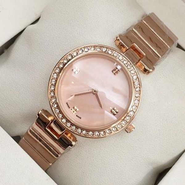 2020 fashion brand watch bracelet women rose gold wristwatch lady party watches popular shell face, Slivery;brown
2020 fashion brand watch bracelet women rose gold wristwatch lady party watches popular shell face, Slivery;brown