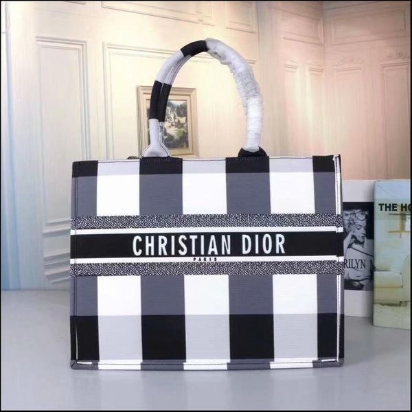 2020 classic embroidered totes canvas womens bag designers handbags designers luxury handbags purses luxury bags leather shoulder bag
2020 classic embroidered totes canvas womens bag designers handbags designers luxury handbags purses luxury bags leather shoulder bag