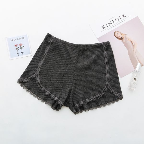 1pc safety shorts pants lace seamless soft and comfortable cotton material boxer safety pant for women in summer, Black;pink
1pc safety shorts pants lace seamless soft and comfortable cotton material boxer safety pant for women in summer, Black;pink